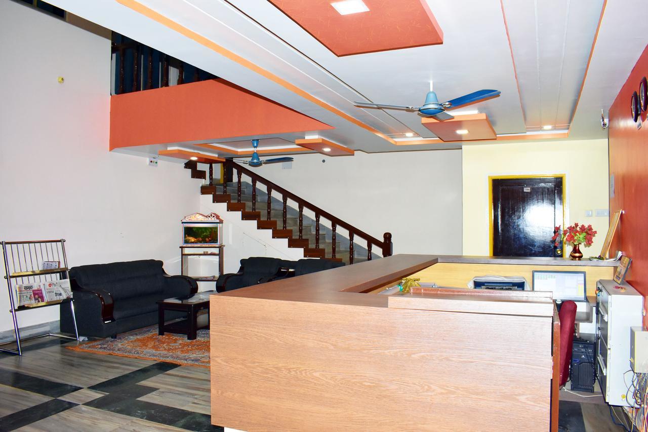 Balangir Hotel Triveni المظهر الخارجي الصورة